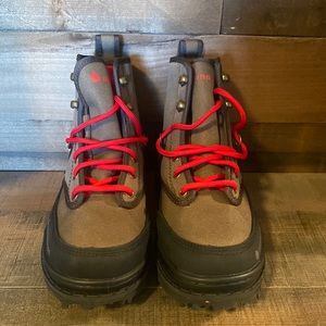 NEW: Redington Crosswater Youth Wading Boots size 2